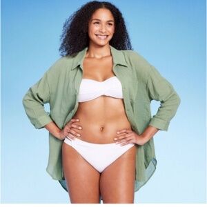 NWOT. Women’s button up cover up shirt dress large